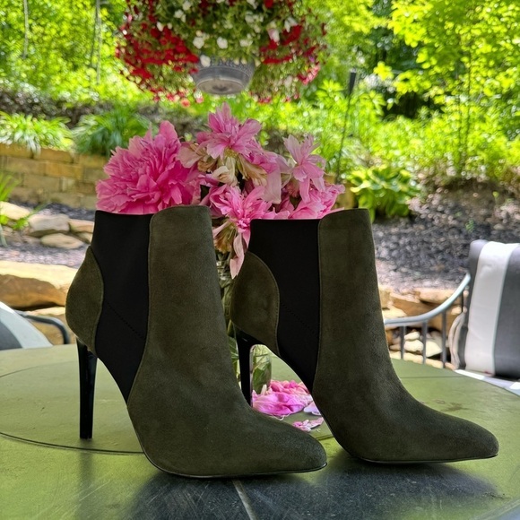 French Connection green black heeled booties 9.5 - Picture 6 of 14